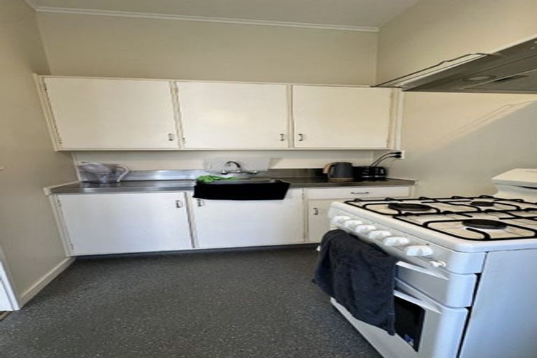 Photo of property in 1/29 Clifton Terrace, Kelburn, Wellington, 6012
