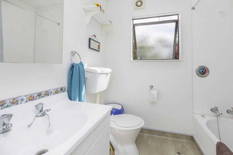 Photo of property in 19a Mchardie Street, Trentham, Upper Hutt, 5018