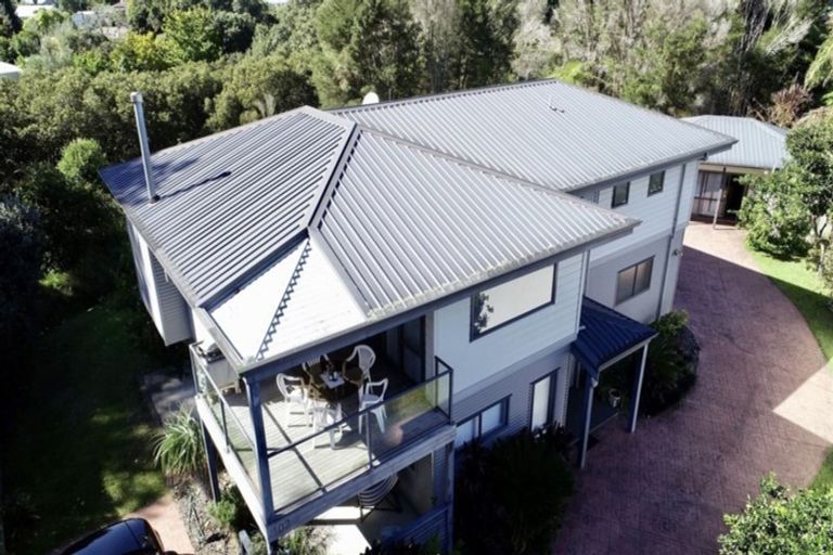 Photo of property in 102 South Highway East, Whitianga, 3510