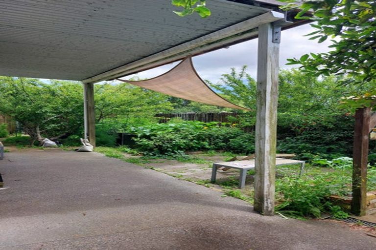 Photo of property in 10 Royal Road, Massey, Auckland, 0614