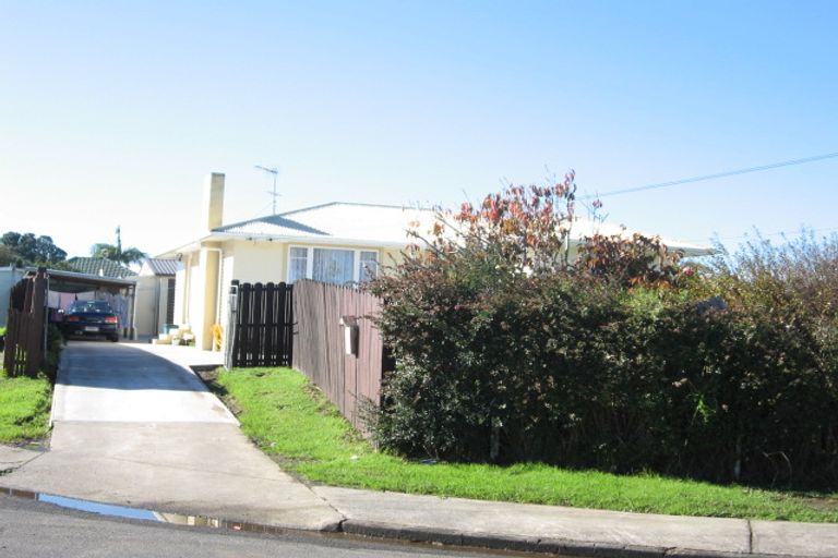 Photo of property in 9 White Road, Manurewa, Auckland, 2102
