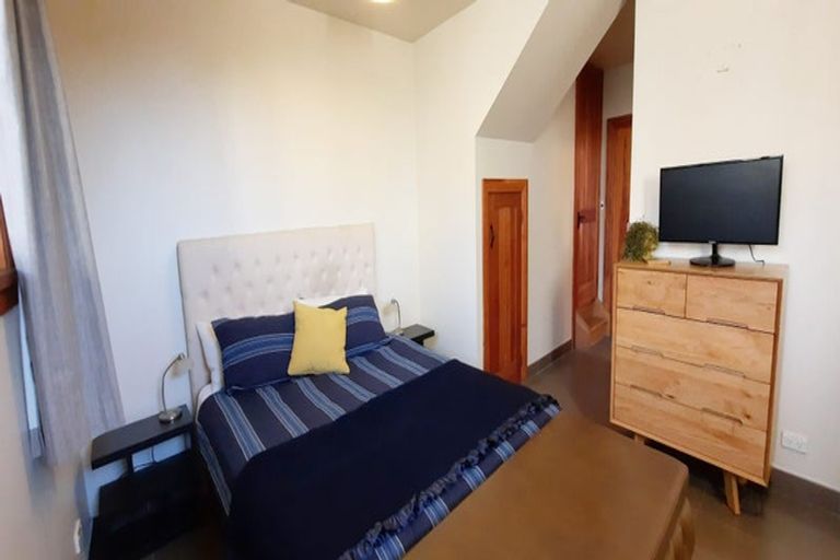 Photo of property in 3 Bishops Road, Dunedin Central, Dunedin, 9016
