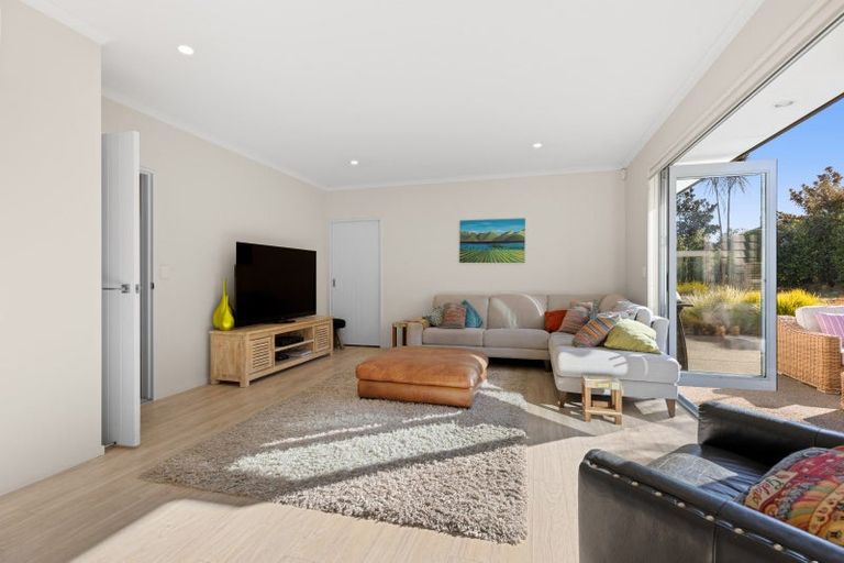 Photo of property in 60 Iris Taylor Avenue, West Melton, 7618