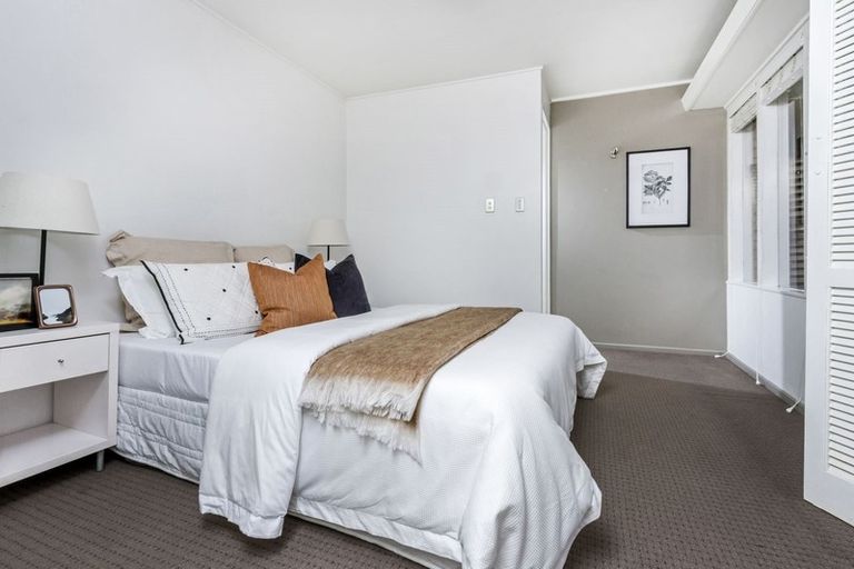 Photo of property in 1/24 Brook Street, Milford, Auckland, 0620