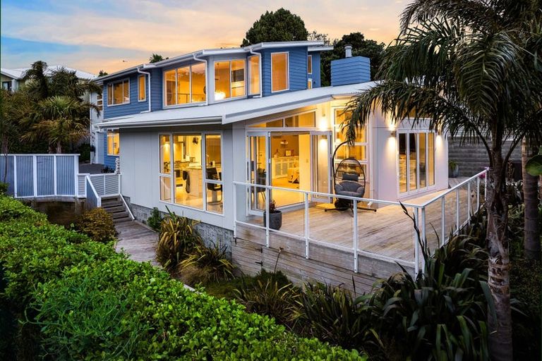 Photo of property in 4 Antipodes Lane, Whitby, Porirua, 5024