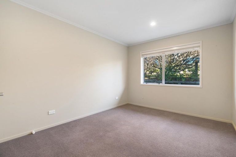 Photo of property in 16 Forest Heights, Wanaka, 9305