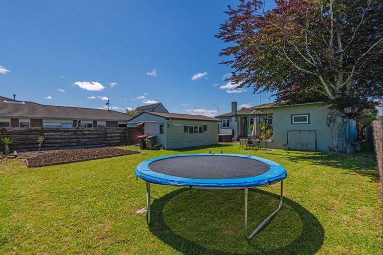 Photo of property in 159 College Street, Awapuni, Palmerston North, 4412