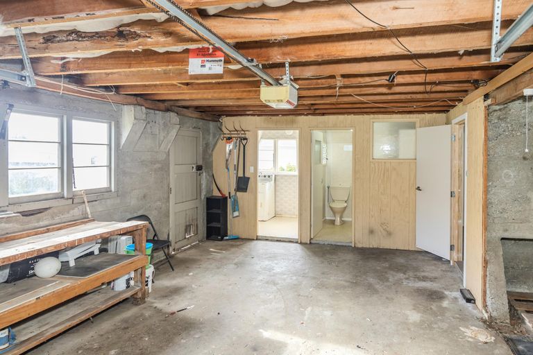 Photo of property in 36 Avon Street, South Hill, Oamaru, 9400