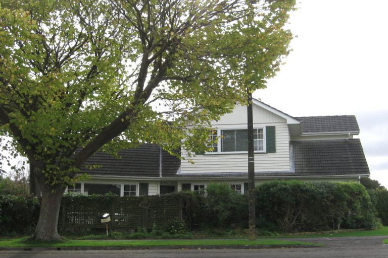 Photo of property in 12 Percy Cameron Street, Avalon, Lower Hutt, 5011