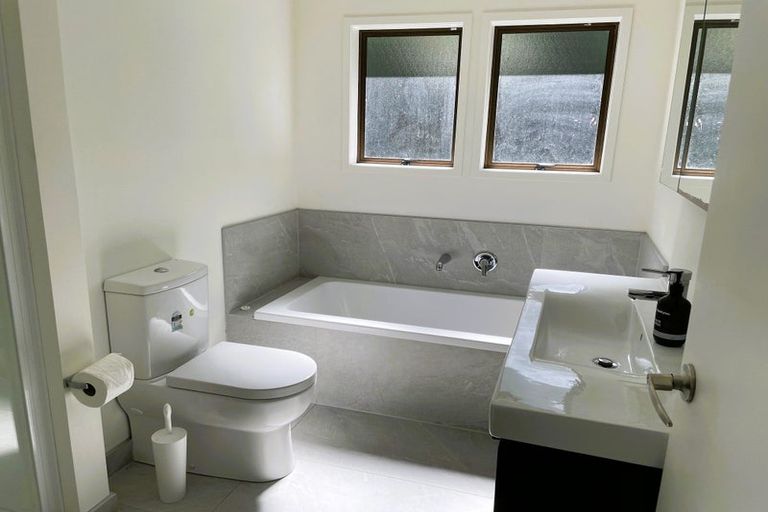 Photo of property in 303 School Road, Waimauku, 0881