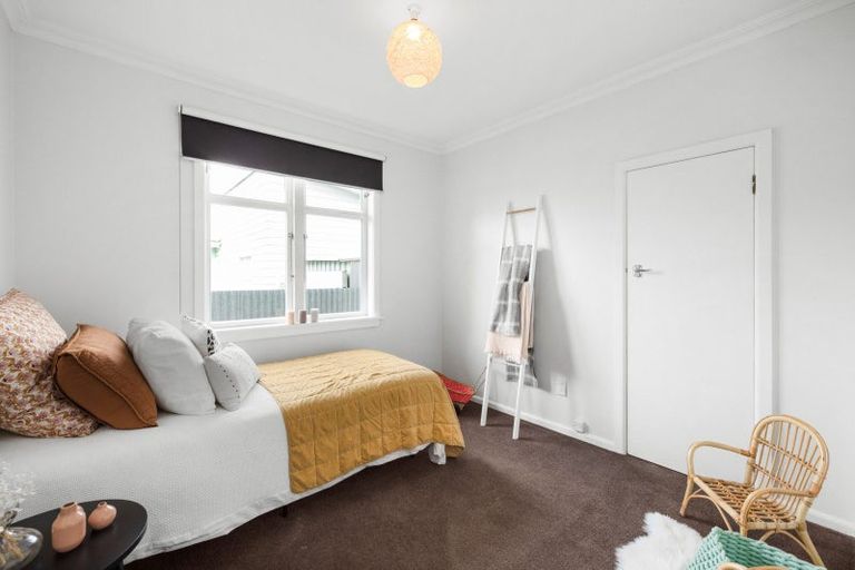 Photo of property in 17 Veronica Avenue, Marewa, Napier, 4110