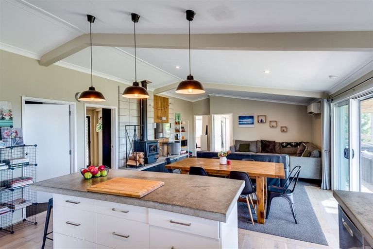 Photo of property in 420 Hedgeley Road, Eskdale, Napier, 4182