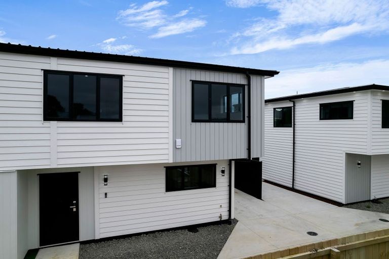 Photo of property in 10c Kivell Close, Mangere East, Auckland, 2024