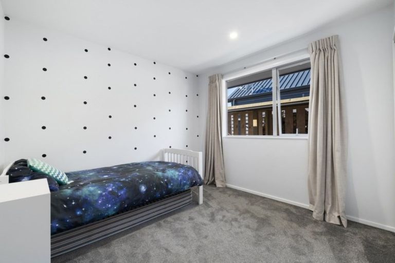 Photo of property in 14 Niger Street, Wanaka, 9305