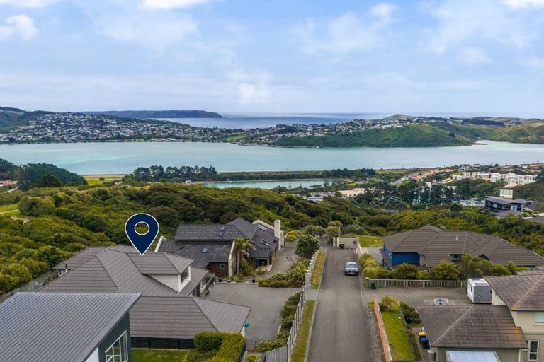 Photo of property in 18 Kahurangi Heights, Aotea, Porirua, 5024