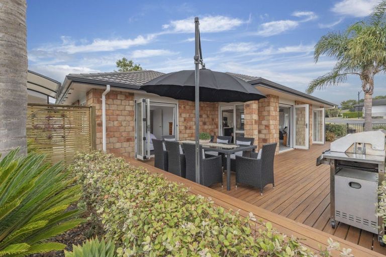 Photo of property in 43 Abby Close, Pukekohe, 2120