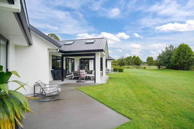 Photo of property in 171 Dunns Road, Otatara, Invercargill, 9879