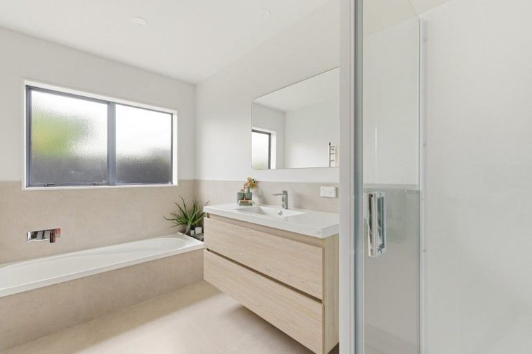Photo of property in 22 Romana Crescent, Papamoa Beach, Papamoa, 3118