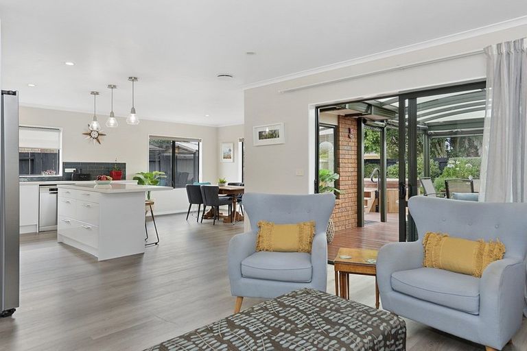 Photo of property in 20 Farringdon Avenue, Rototuna North, Hamilton, 3210