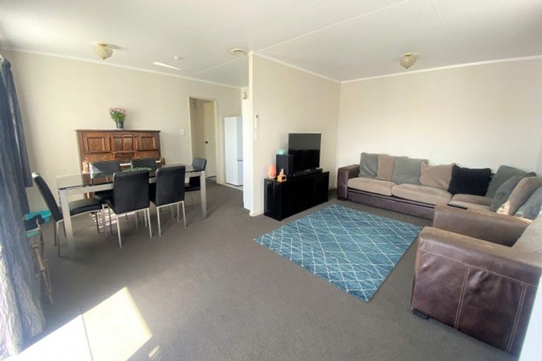 Photo of property in 4b Cricket Place, Melville, Hamilton, 3206