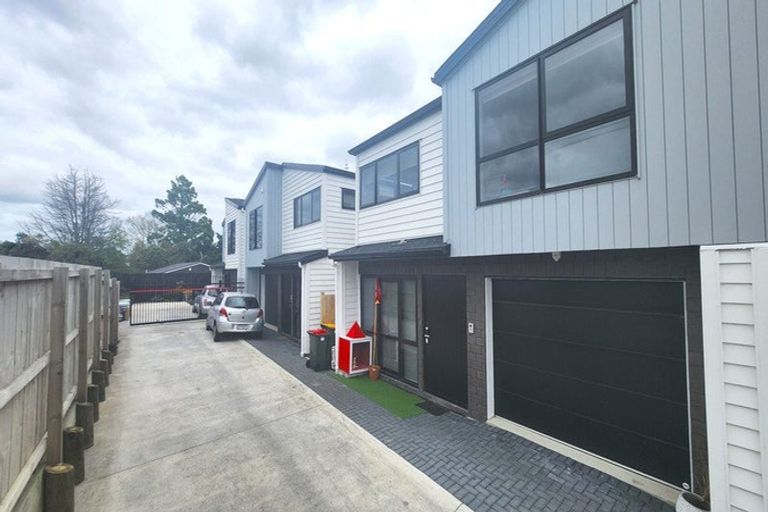 Photo of property in 6c Christmas Road, Manurewa, Auckland, 2102