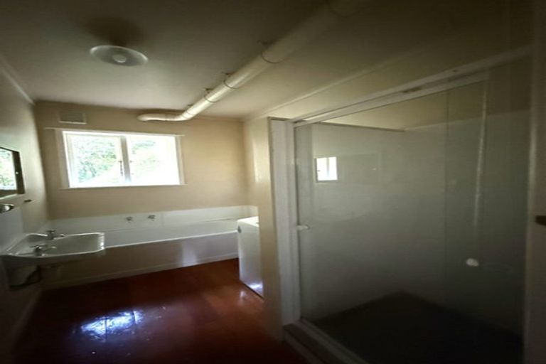 Photo of property in 15 Mount Pleasant Road, Aro Valley, Wellington, 6012