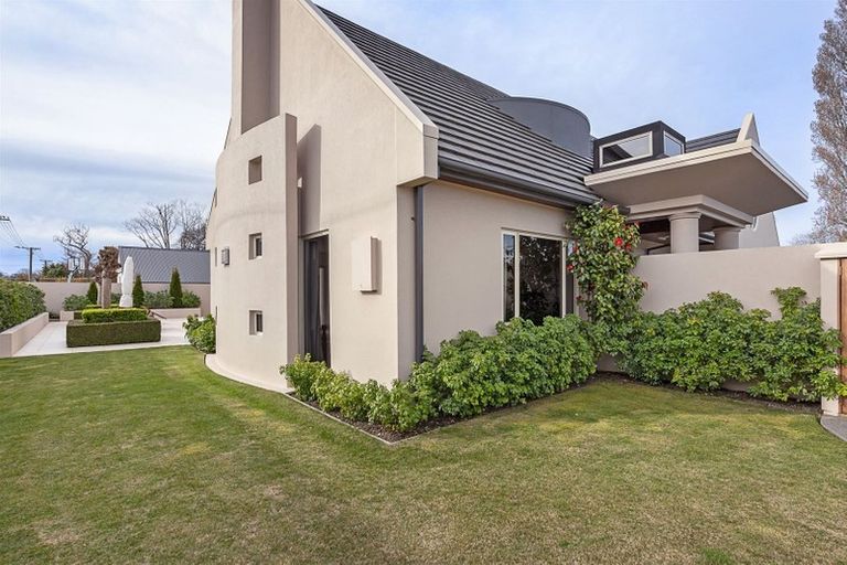 Photo of property in 1 Daresbury Lane, Fendalton, Christchurch, 8014