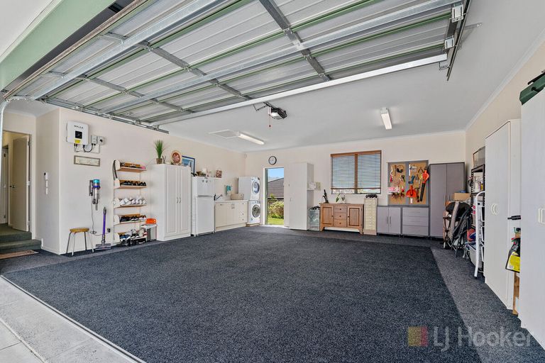 Photo of property in 18 Hamon Place, Pukehangi, Rotorua, 3015