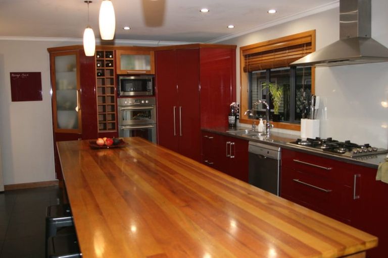 Photo of property in 36 Fitzroy Road, Fitzroy, New Plymouth, 4312