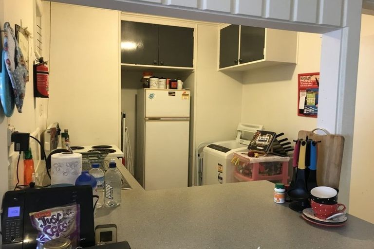 Photo of property in 73 Volga Street, Island Bay, Wellington, 6023