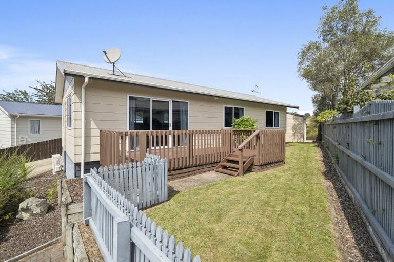 Photo of property in 19b Augustus Earle Place, Pukehangi, Rotorua, 3015