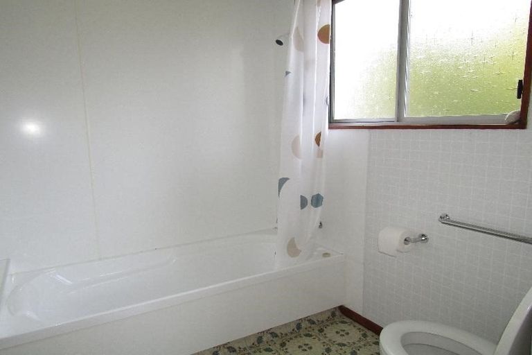 Photo of property in 18 Teti Street, Wharewaka, Taupo, 3330