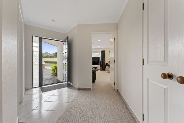 Photo of property in 8 Adam Lile Drive, Highlands Park, New Plymouth, 4312