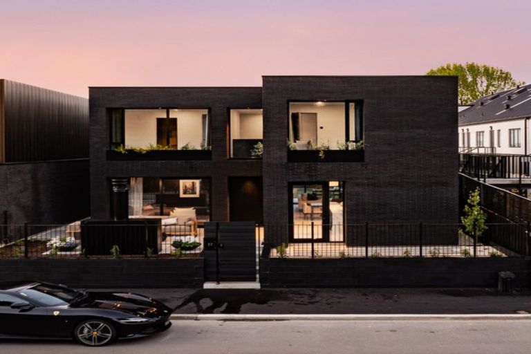 Photo of property in 27 Carlton Mill Road, Merivale, Christchurch, 8014