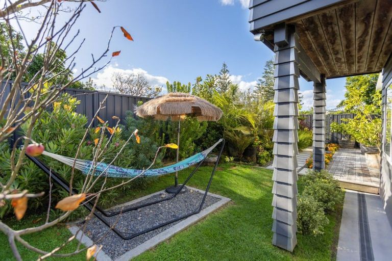 Photo of property in 35 Waione Avenue, Athenree, Waihi Beach, 3177