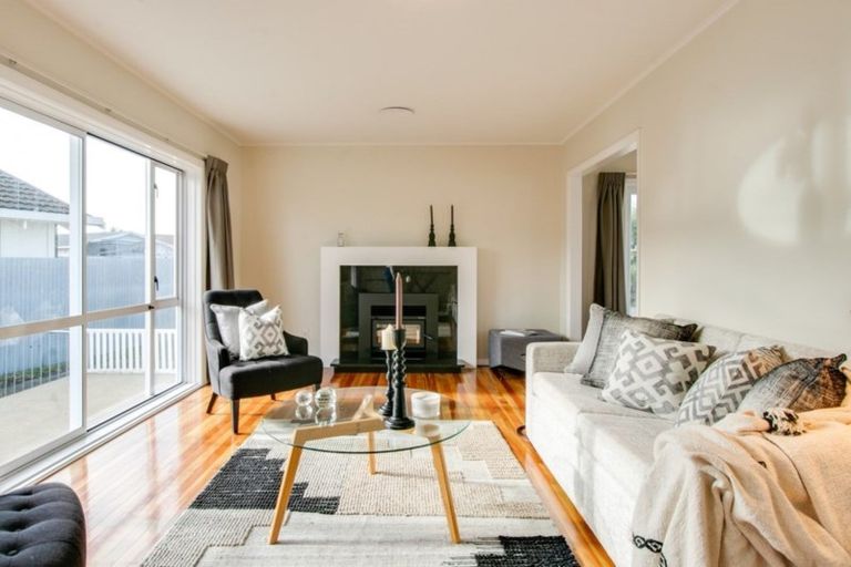 Photo of property in 34 Oldham Avenue, Onekawa, Napier, 4110