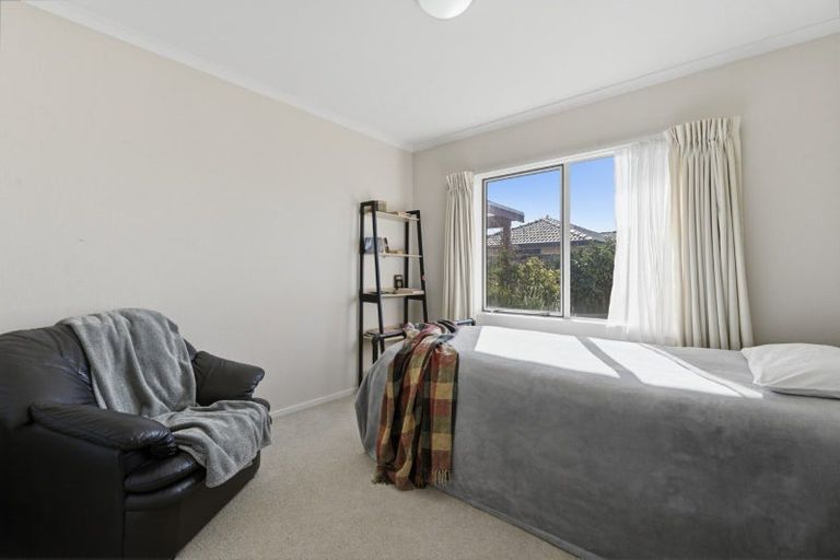 Photo of property in 18 Lasiandra Place, Mount Maunganui, 3116