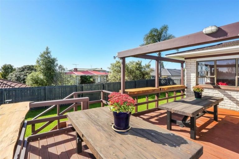 Photo of property in 7c Helvetia Road, Pukekohe, 2120