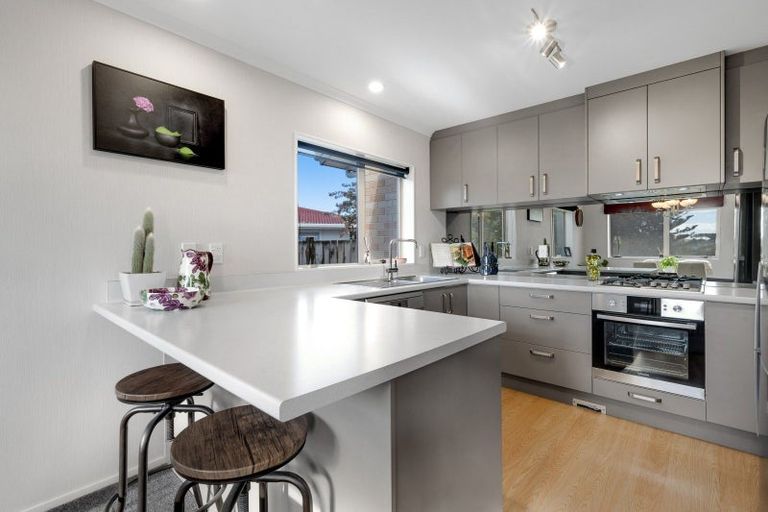 Photo of property in 25 Drake Street, Howick, Auckland, 2014