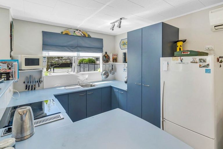 Photo of property in 8a Wood Street, Greytown, 5712