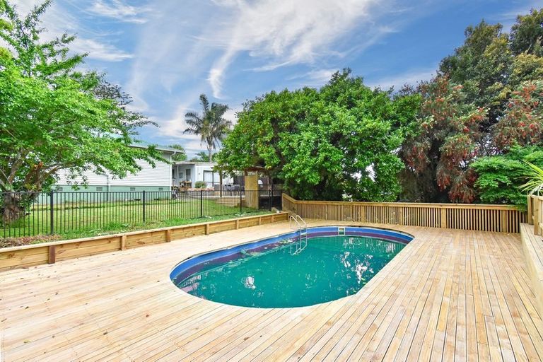 Photo of property in 38 Bowater Place, Manurewa, Auckland, 2102