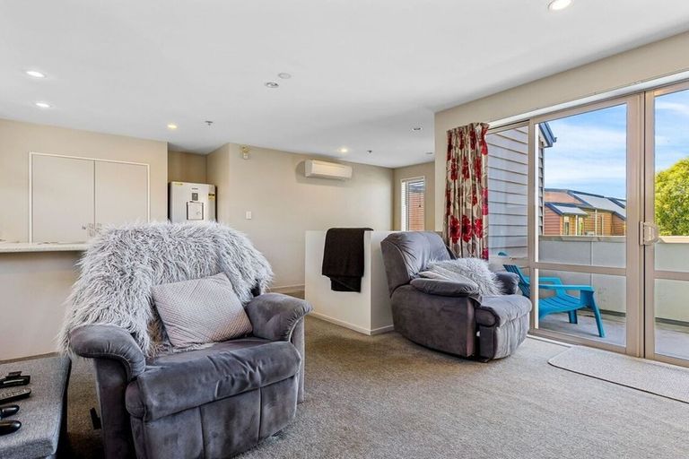 Photo of property in 8/9 Cameron Street, Sydenham, Christchurch, 8023