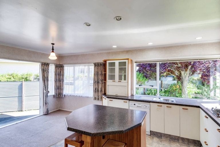 Photo of property in 6 Osier Road, Greenmeadows, Napier, 4112