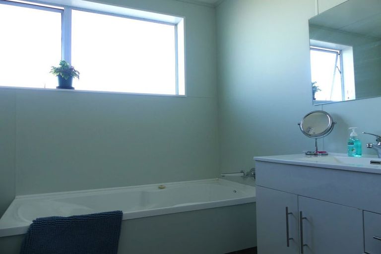 Photo of property in 558 Tay Street, Hawthorndale, Invercargill, 9810