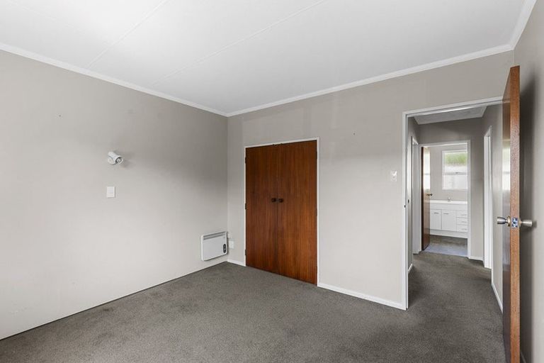 Photo of property in 4/10 Kowhai Avenue, Takaro, Palmerston North, 4410