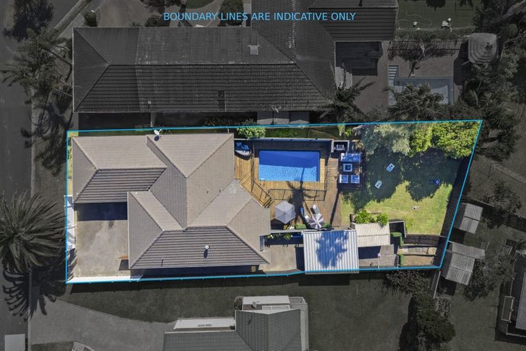 Photo of property in 9 The Anchorage, Sunnyhills, Auckland, 2010