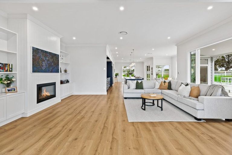 Photo of property in 21 Diamond Lane, Riverhead, 0793