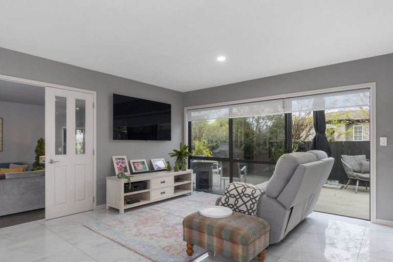 Photo of property in 43 Honeysuckle Lane, Ohauiti, Tauranga, 3112