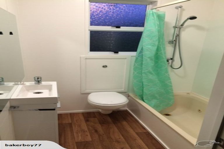 Photo of property in 11 Martin Road, Fairfield, Dunedin, 9018