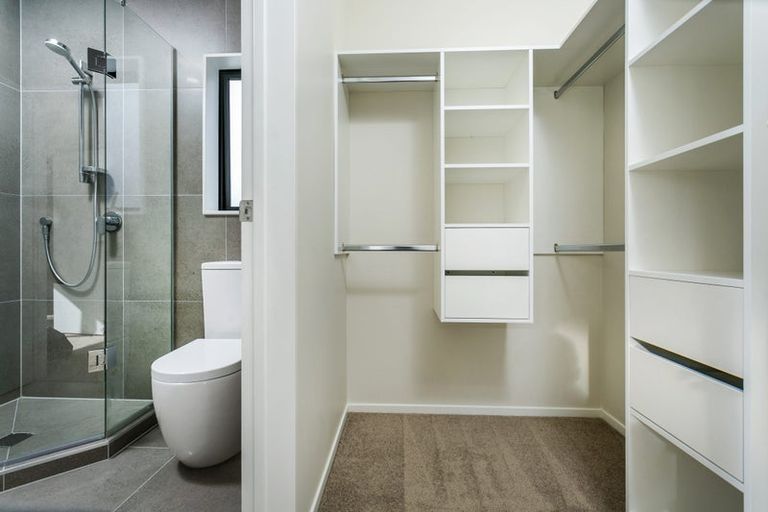 Photo of property in 51c Reynella Drive, Massey, Auckland, 0614